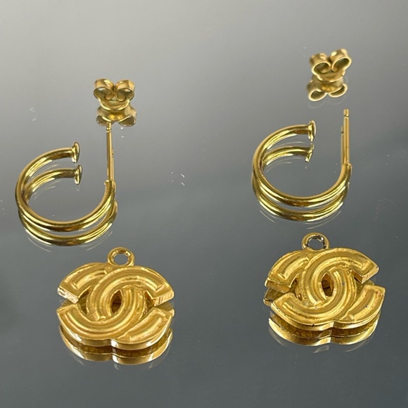 CHANEL CC Logo Gold Tone Pierced Earrings - Picture 12 of 13